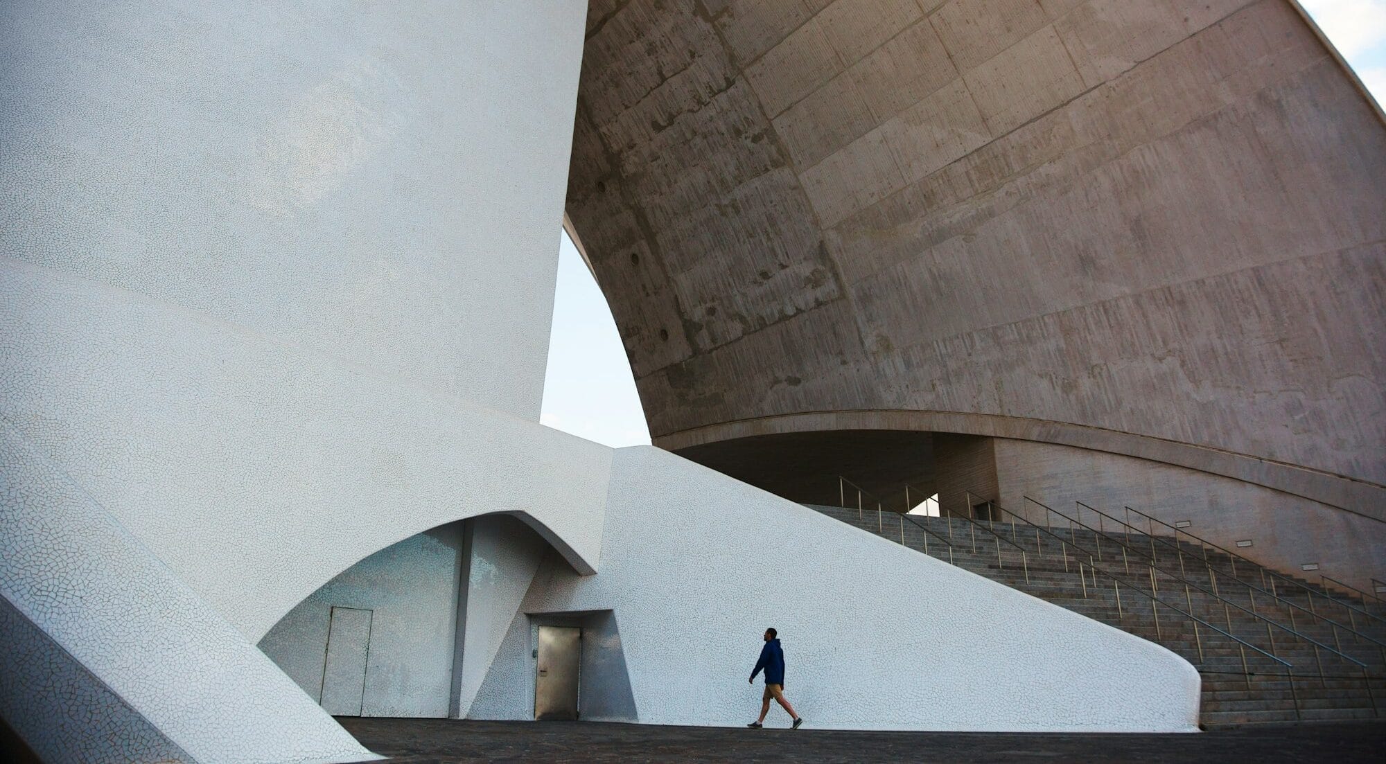Building in modern city